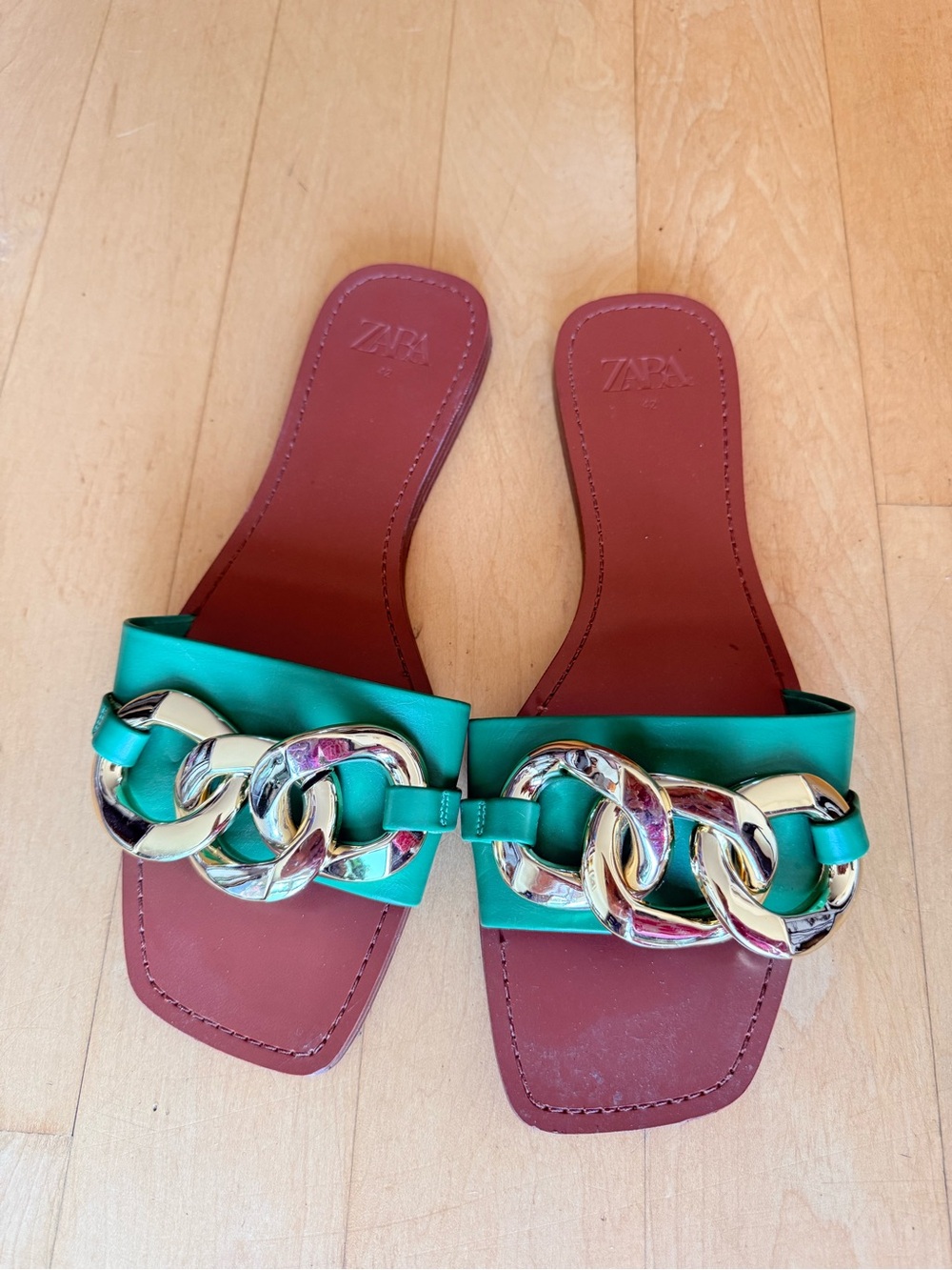 ZARA Green Slide Sandals with Gold Chain Accent